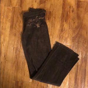 “Juicy Couture” Petite Velour Lounge Pants